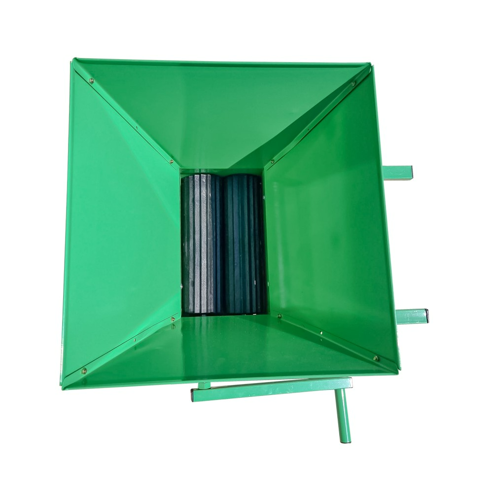 Pachet PROMO: Zdrobitor Struguri Manual 350 kg/h + Teasc / Presa de 40l