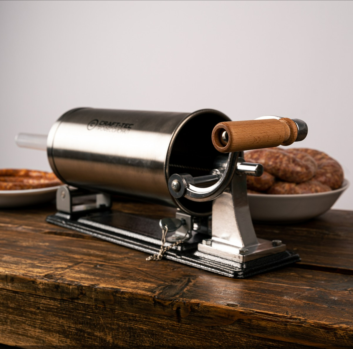 Aparat orizontal de facut (umplut) carnati Craft Tec, 5.5 kg, inox, 5 palnii incluse, talpa metalica